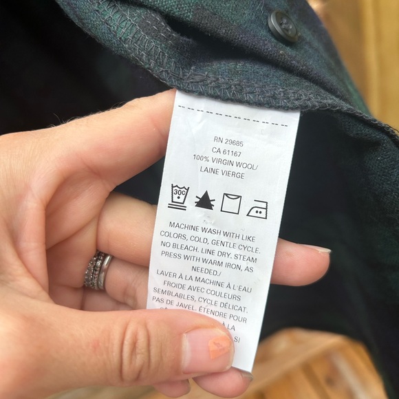 Pendleton Wool W’s button down - Picture 3 of 6